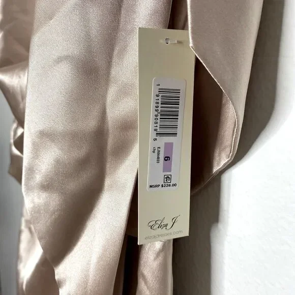 NWT Eliza J Pleated Sleeveless Satin Gown